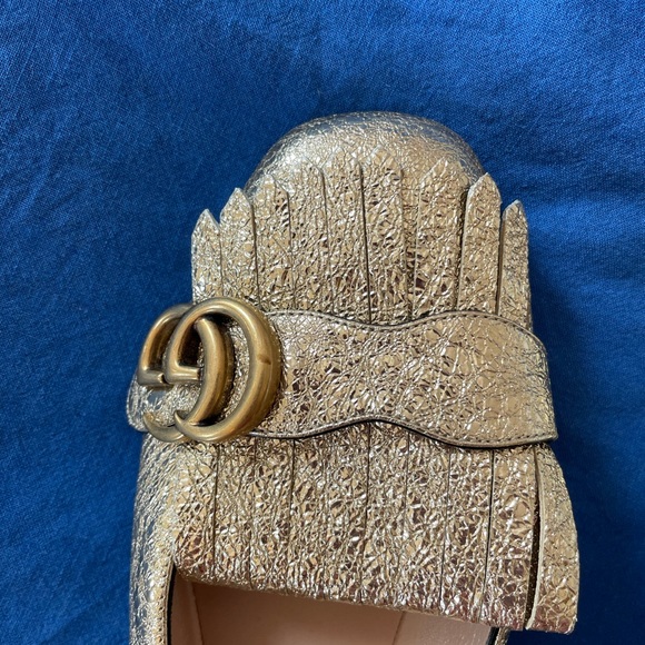 Marmont Double G Logo Loafers in Gold Metallic - Picture 2 of 5